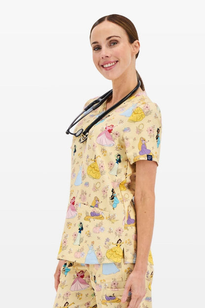 Disney Princess Women’s 3-Pocket Scrub Top, Golden Meadow