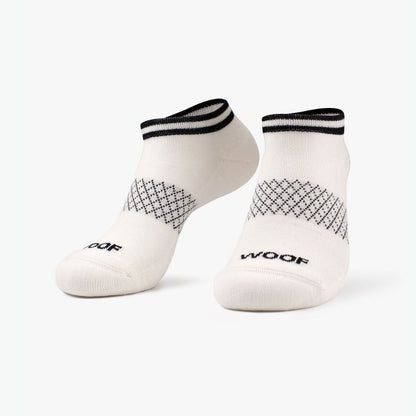 [Double Black Stripes on White]